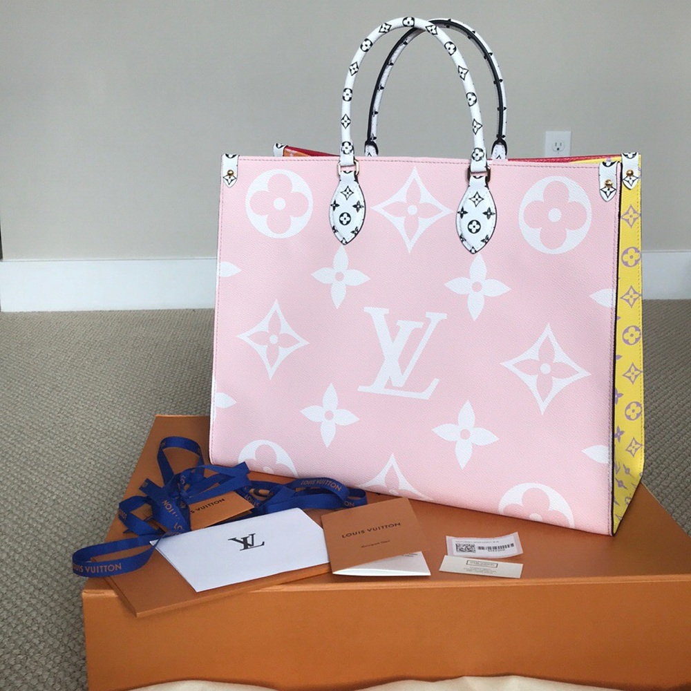‼️SOLD‼️💯Authentic Louis Vuitton ONTHEGO Tote - Picture 1 of 8